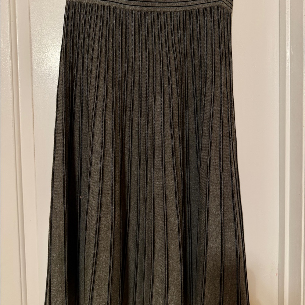 Max Studio Gray & Black A-Line Skirt
